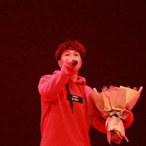 国模艾小青自慰高潮
